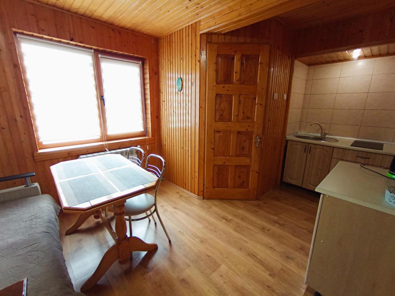 Cottage house Jaremtsje Eksteriør bilde